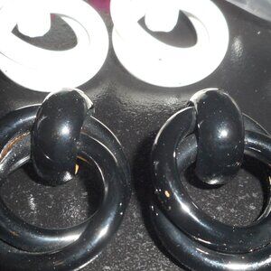 2 pr of EARRINGS - 1 black, 1 white